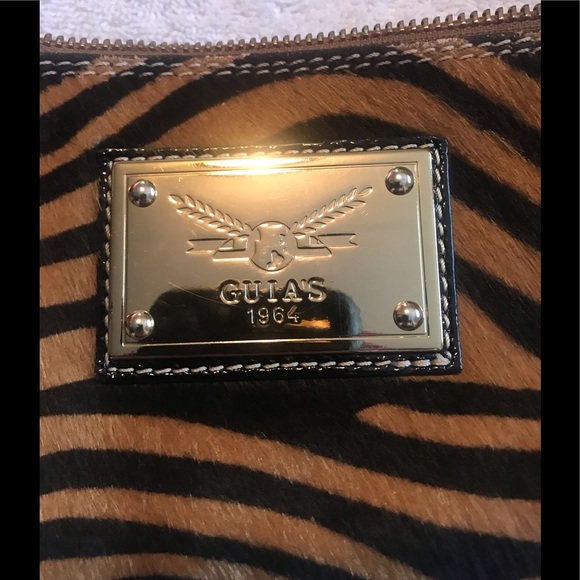 Guia’s 100% Leather Animal Print Gold Chain with Tassel Handbag made in Italy - Picture 6 of 16